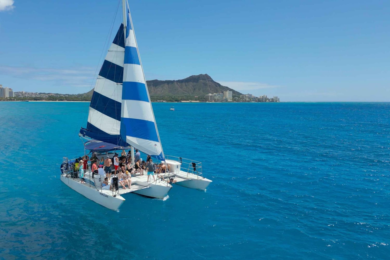 Waikiki : expérience de voile et de plongée avec les tortues