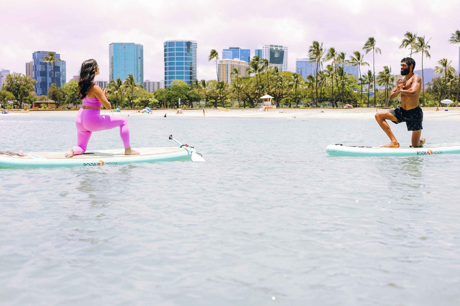Waikiki: SUP Yoga Class