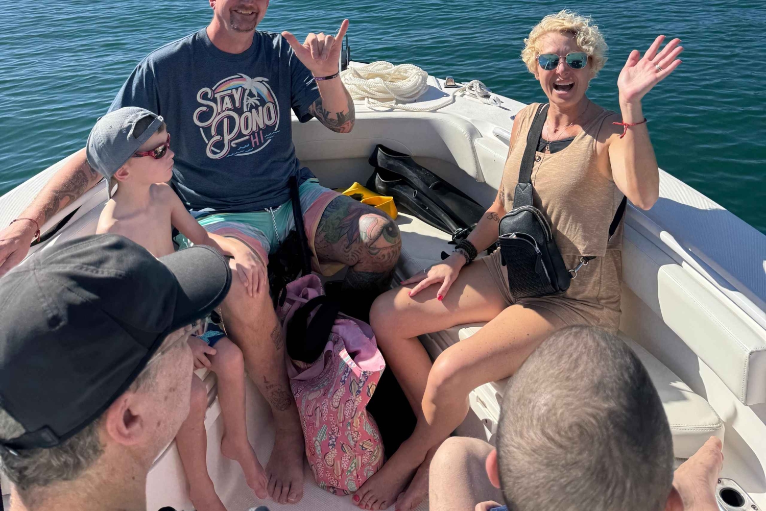 Вайкики: сноркелинг в Черепашьем каньоне (до 6 пассажиров)