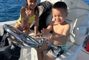 Вайкики: сноркелинг в Черепашьем каньоне (до 6 пассажиров)