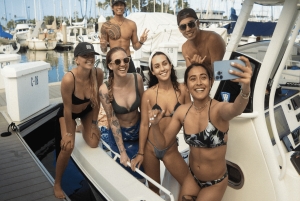 Вайкики: сноркелинг в Черепашьем каньоне (до 6 пассажиров)