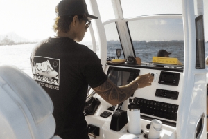 Вайкики: сноркелинг в Черепашьем каньоне (до 6 пассажиров)