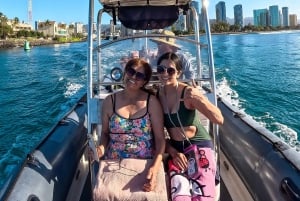 Waikiki: Turtle Canyon Snorkel Tour with Small Group