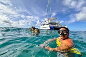 Snorkel en Waikiki y aventura en el parque acuático Ocean Waterpark