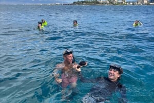 Waikiki: Turtle Snorkeling Experience