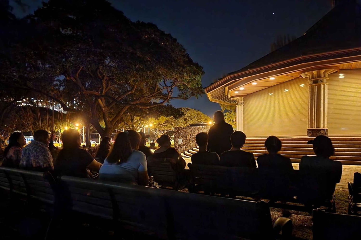 Waikiki: Waikiki Night Marchers Excursão mal-assombrada a pé