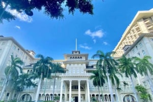 Las Playas y la Realeza de Waikīkī: Un Recorrido Audioguiado