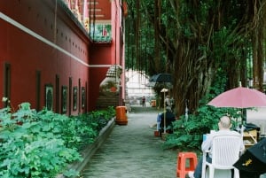 4-hour Immersive Private Cultural Walking Tour in Kowloon HK
