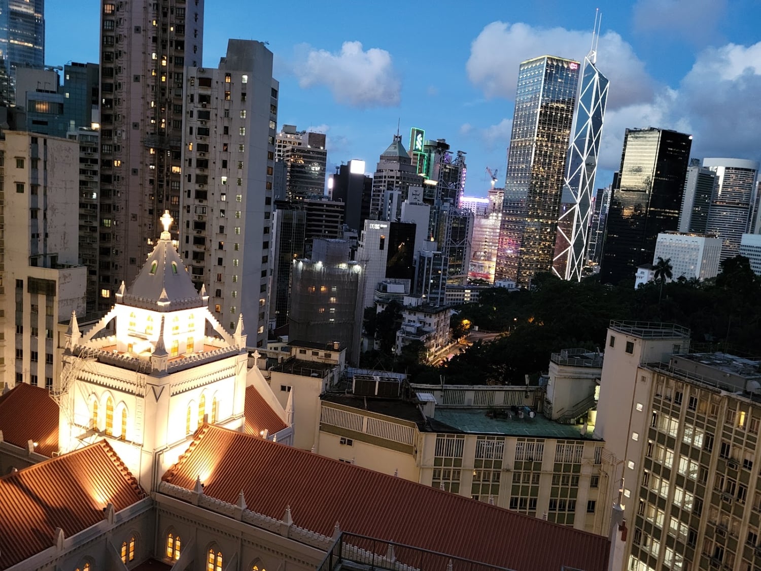 Bishop Lei International House