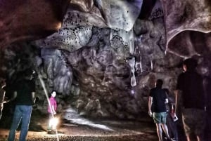 Chiang Mai: Full-Day Chiang Dao Caving & Jungle Kayaking