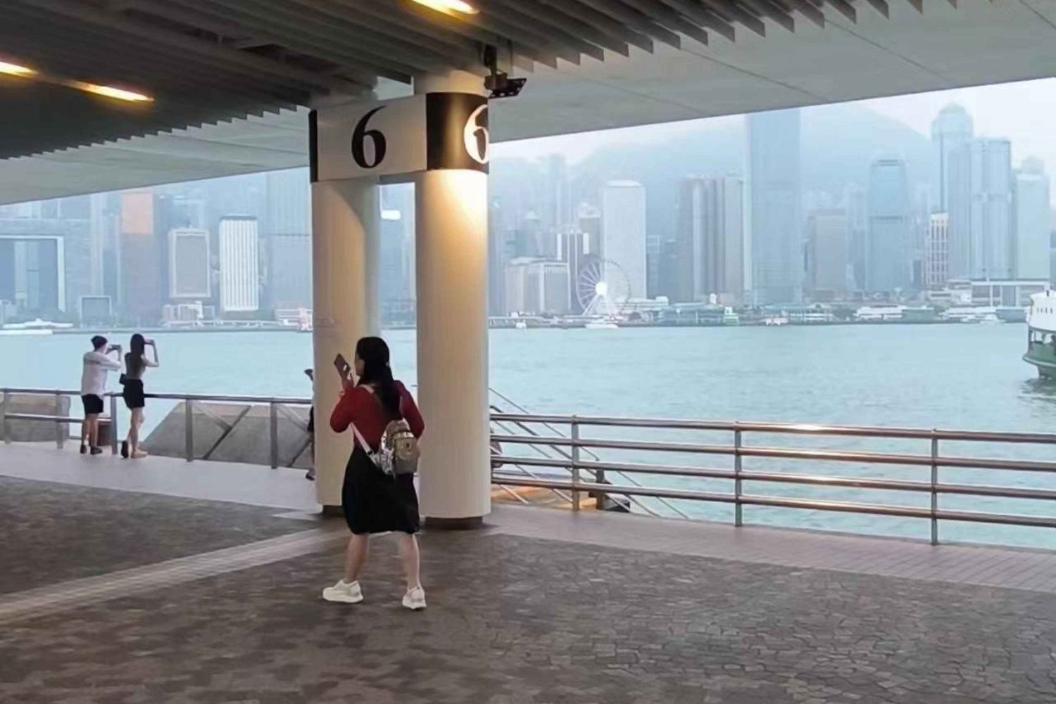 Crociera notturna HK Victoria Harbor Ying's Journey