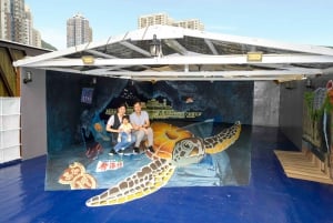 Hong Kong: Aberdeen Boat Tour and Visit Floating Museum