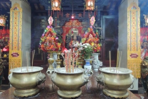 Hongkong: Chinesische Neujahrstour mit Parade-Show und Abendessen