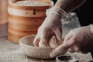 Hong Kong: Laboratorio di pasticceria fai da te - Torta di castagne per bambini