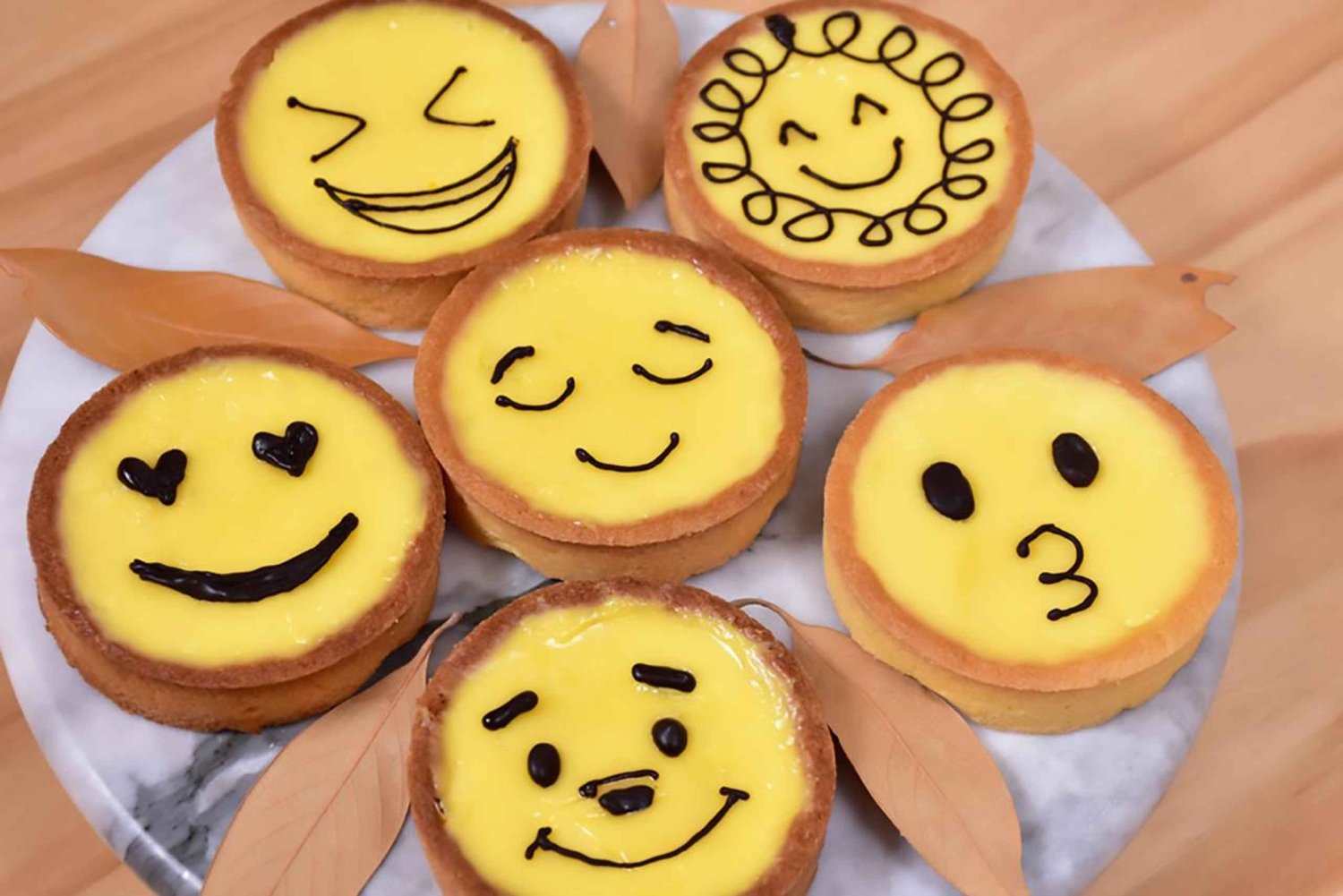 Hong Kong: DIY-bageworkshop – Emoji-citrontærte
