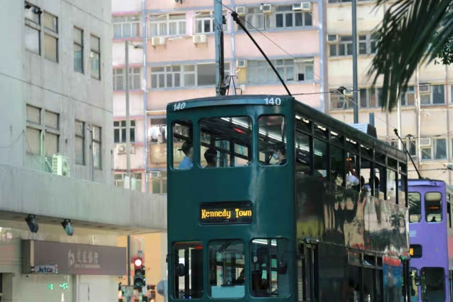 Hong Kong Essence: Premium City Highlights Tour by Car