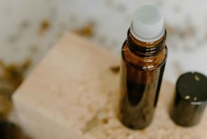 Hong Kong: terapia forestale e laboratorio di rollerball profumati