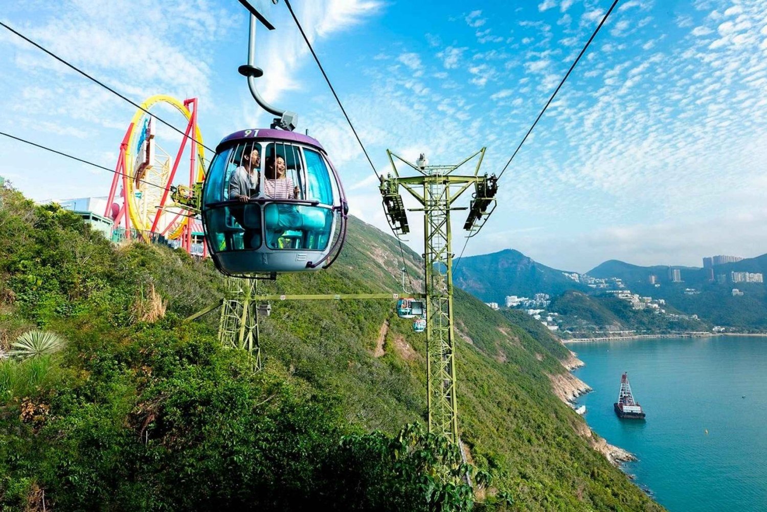 Hong Kong: Inträdesbiljett till Ocean Park + fin middag på Aquarium