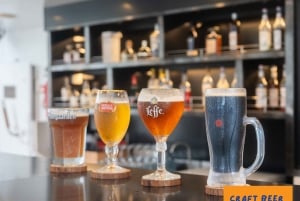 Hong Kong: Oriental Pearl Night Bar & Sightseeing Experience