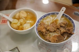 Hong Kong: Tastes & Traditions Small Group Food Tour