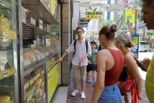 Hong Kong: Tastes & Traditions Small Group Food Tour