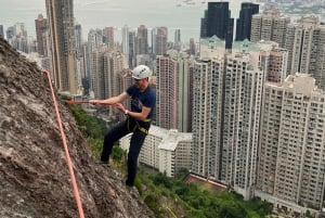 Hong Kong: l'avventura della via ferrata sul Peak