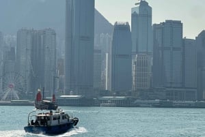 Hongkong: zwiedzanie świątyni Wong Tai Sin i Portu Wiktorii