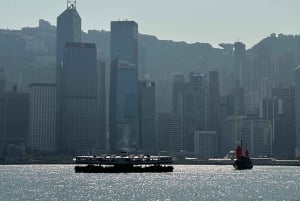 Hongkong: zwiedzanie świątyni Wong Tai Sin i Portu Wiktorii
