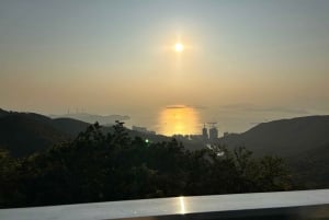 Hongkong: zwiedzanie świątyni Wong Tai Sin i Portu Wiktorii