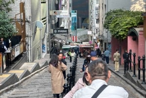 Hongkong: zwiedzanie świątyni Wong Tai Sin i Portu Wiktorii