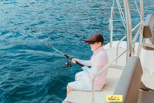 Nha Trang: VIP YACHT TOUR ( BBQ, Water activities)