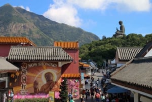 Hong Kong: Tai O, Ngong Ping 360, & Big Buddha Heritage Tour