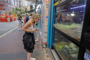 ミシュラン認定の屋台の食べ物と文化を楽しむ九龍散策