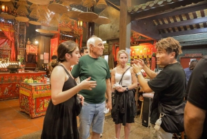 ミシュラン認定の屋台の食べ物と文化を楽しむ九龍散策