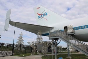 Houston : transport aller-retour pour le centre spatial Astroville de la NASA