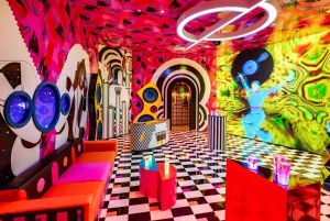 Houston: Meow Wolf - Radio Tave Ticket