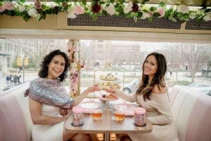 Houston: Tea Around Town® Afternoon Tea Bus Tour
