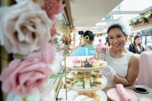 Houston: Tea Around Town® Afternoon Tea Bus Tour