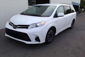 Houston: IAH Airport Private Transfer to Houston Downtown