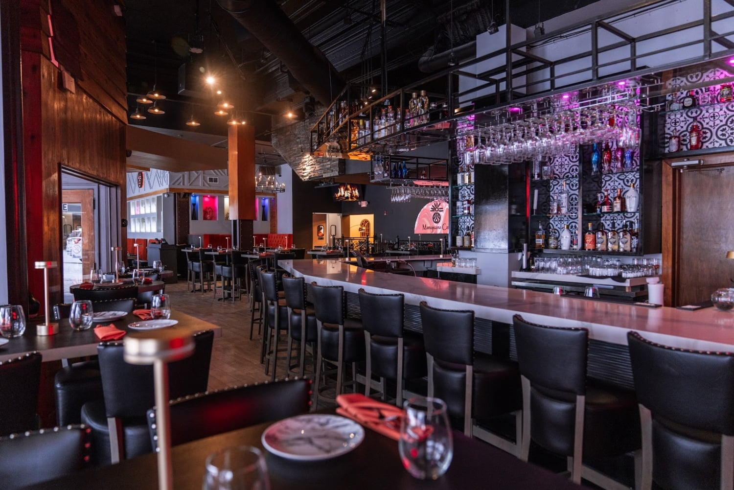 Mamajuana Cafe