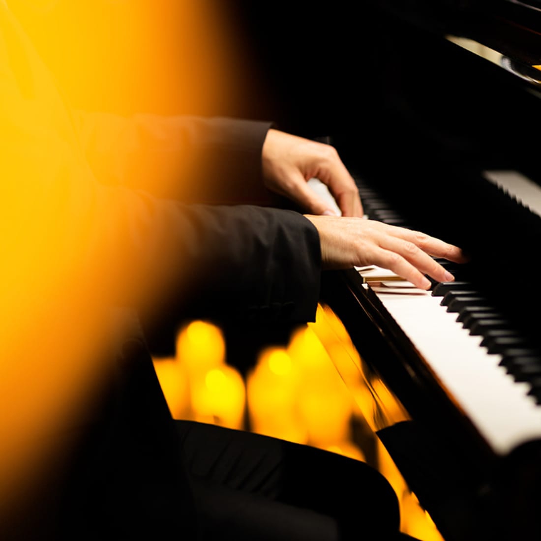 Candlelight: From Mozart to Chopin