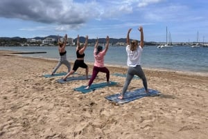 Entdecke Beach Yoga in San Antonio Ibiza