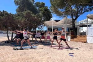 Entdecke Beach Yoga in San Antonio Ibiza