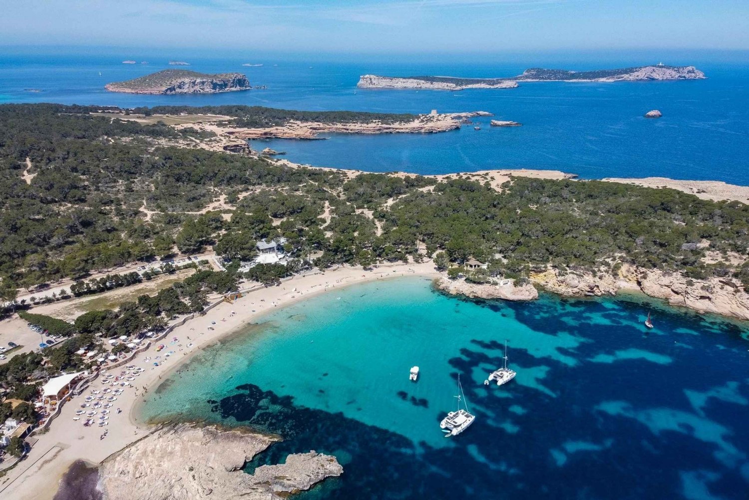 Da Sant Antoni: viaggio di andata e ritorno in barca fino a Cala Conta o Cala Bassa