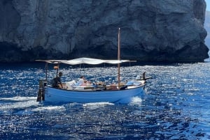 Vanuit Sant Josep: Es Vedra & Atlantis Zeilboot Cruise