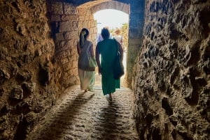 Geschichte und Entspannung auf Ibiza: Dalt Vila, Cala Bassa und Can Soleil