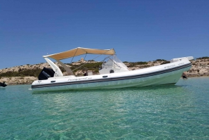 Ibiza and Formentera aboard a semi-rigid treasure (Samaná)