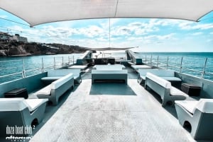 Ibiza: Sunset Boat Party with Unlimited Drinks and DJ