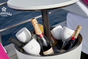Ibiza: Formentera Cruise with Meals, Open Bar, Sunset & DJ
