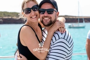 Ibiza: Formentera Cruise with Meals, Open Bar, Sunset & DJ